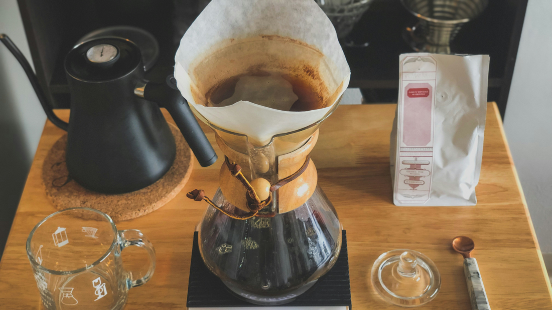 How to Brew the Perfect Cup of Coffee Using a Chemex Coffeemaker